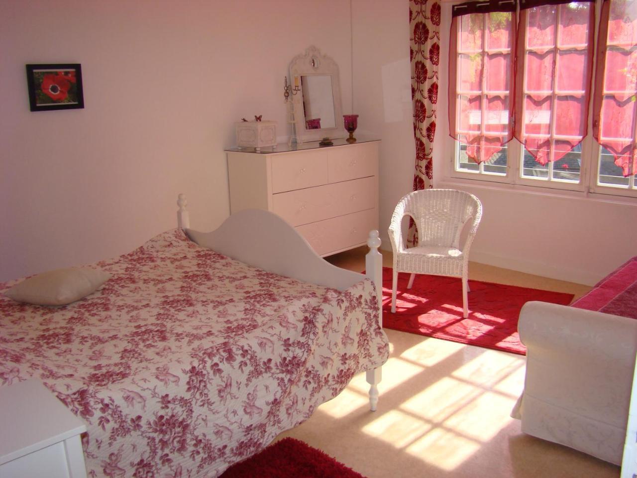 Ker-Loen Bed & Breakfast Val-Couesnon Exterior photo